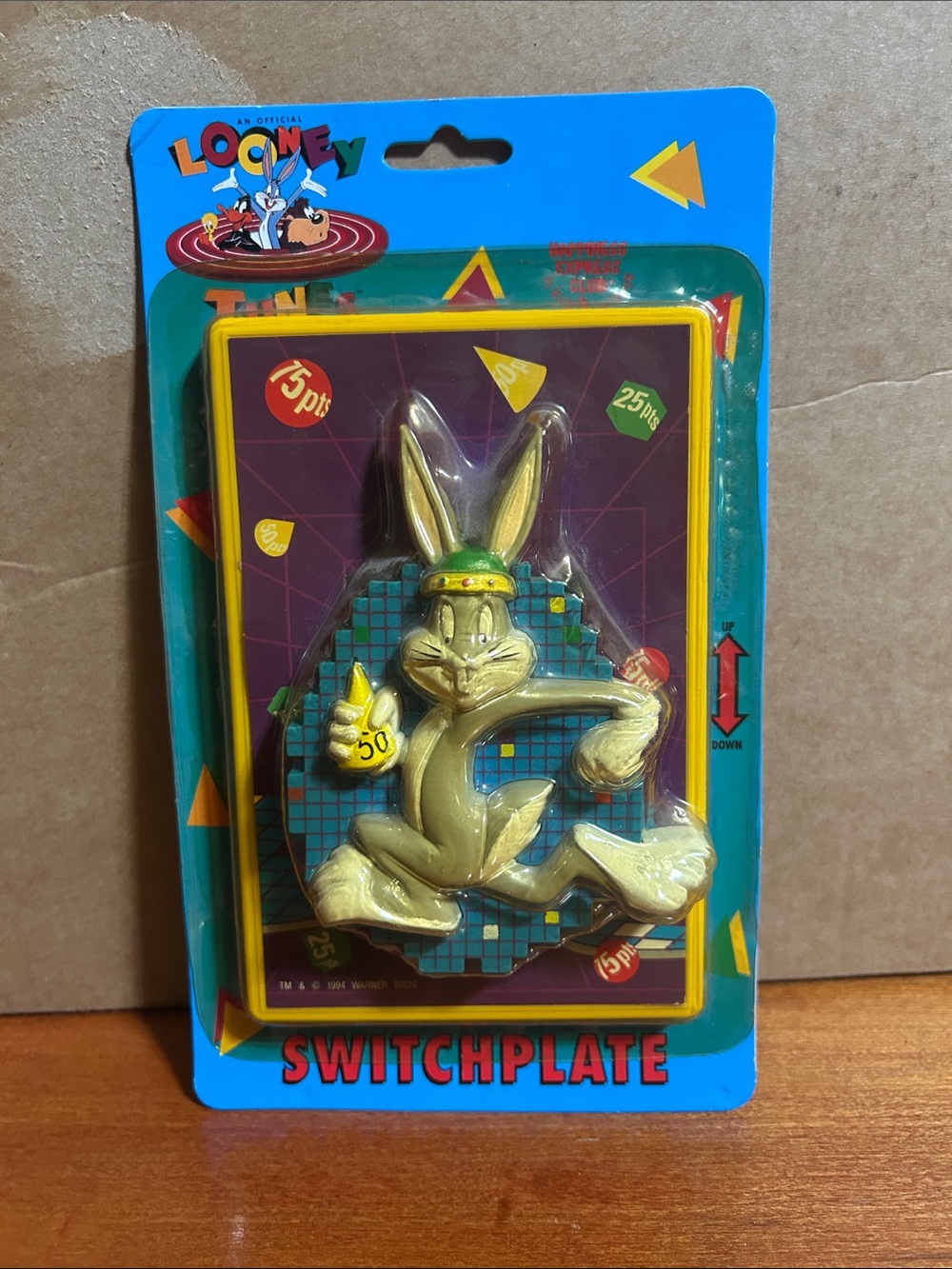 Warner Bros. Gold Bunny Decorative Reptile Switchplate Cover